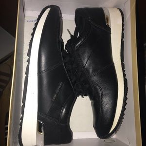 Women’s Size 11 Micheal Kors Shoes